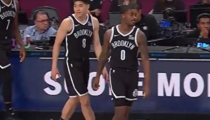 九游体育app官网-【现场】赛季主场首秀 崔永熙登场+得分+收获胜利