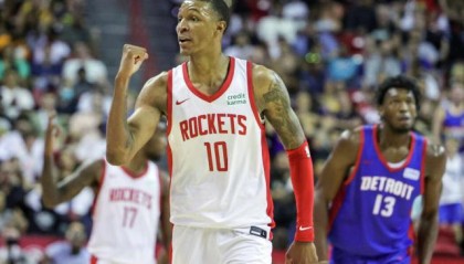 九游体育视频回放-两战71分！火箭探花闪耀赌城 最强之人已在阵中？