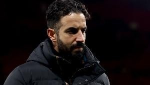 曼联顶级联赛前30场比赛输掉13场，1989-1990赛季之后首次