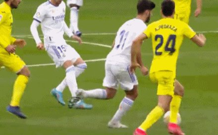 1644691940838013664.gif